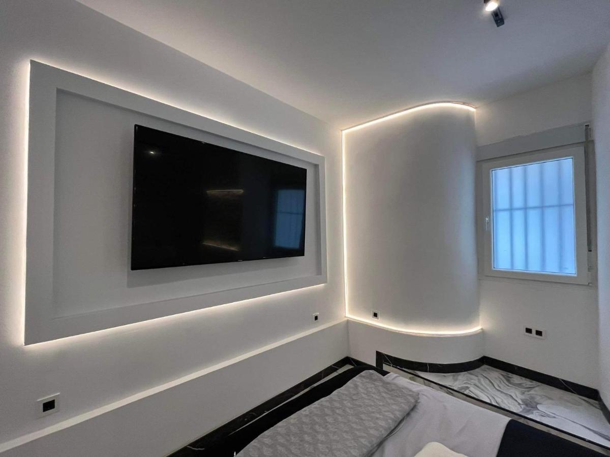 Ba2 Suite Luxury Plaza Mayor Madrid Exterior photo