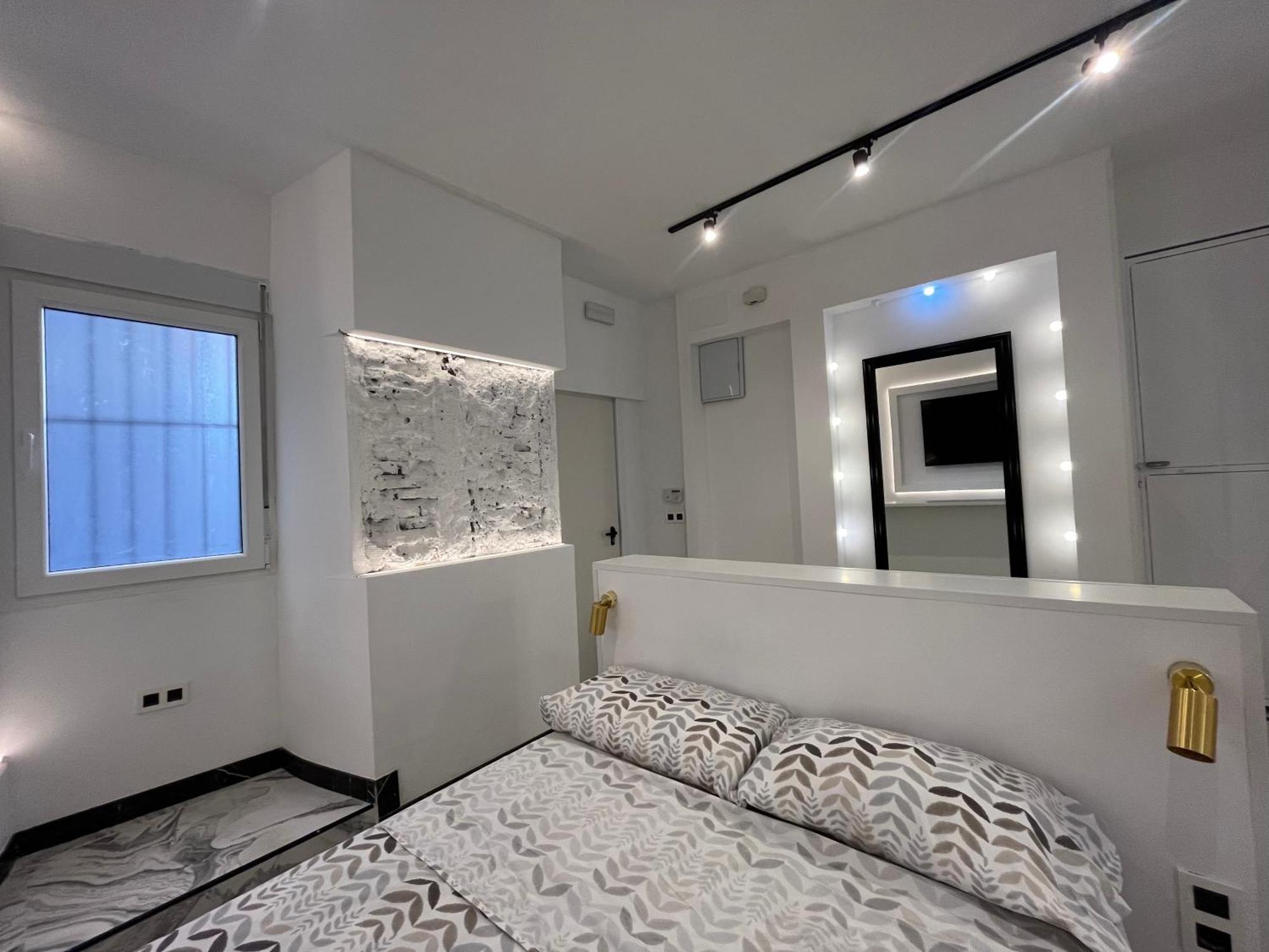 Ba2 Suite Luxury Plaza Mayor Madrid Exterior photo
